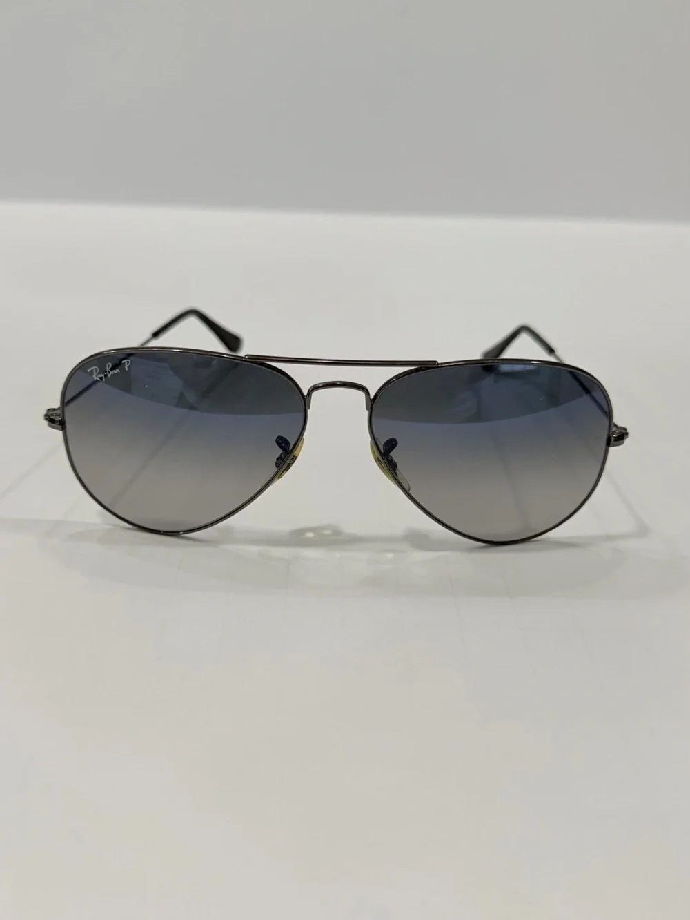 Ray-Ban Aviator Classic Men's Sunglasses - Gradient Gray Lenses